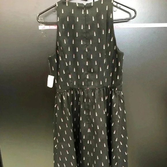 Maison Jules Sleeveless Fit & Flare Midi Dress,zipper back,lipstick pattern - Picture 5 of 9